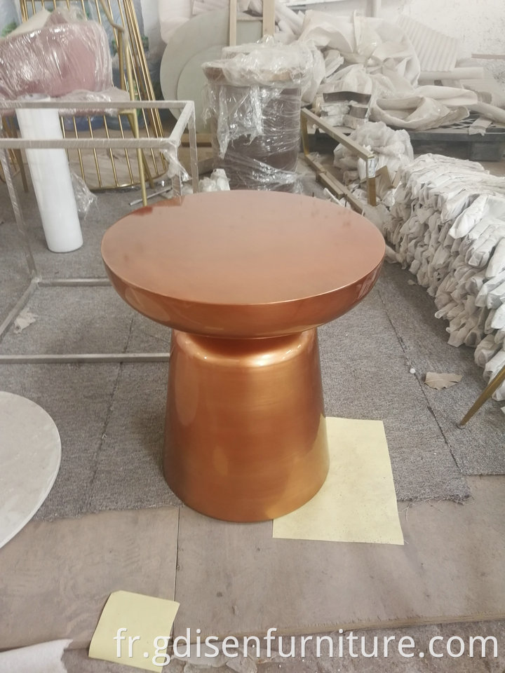 Table d'appoint martini meuble de créateur moderne en coloré